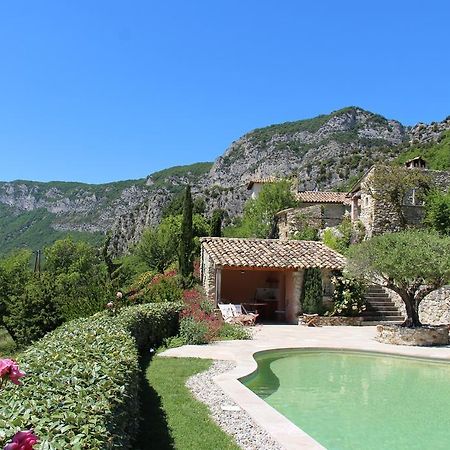 Domaine Du Roc Hotel Saou Exterior foto